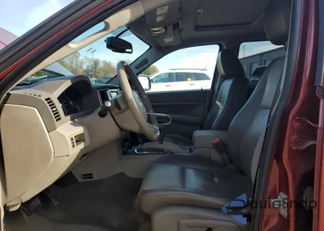 2008 Jeep Grand Cherokee Laredo z USA, uszkodzony, nr VIN 1J8GR48KX8C242590